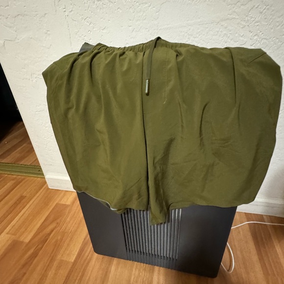 Men’s lulu Surge Short 6” with liner — Green, Size S - Picture 10 of 13